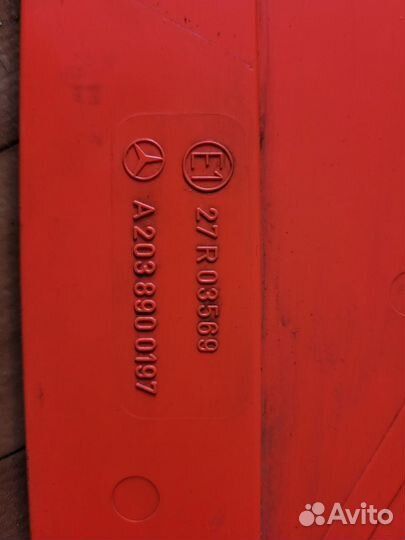 Знак аварийной остановки Mercedes w202 оригинал