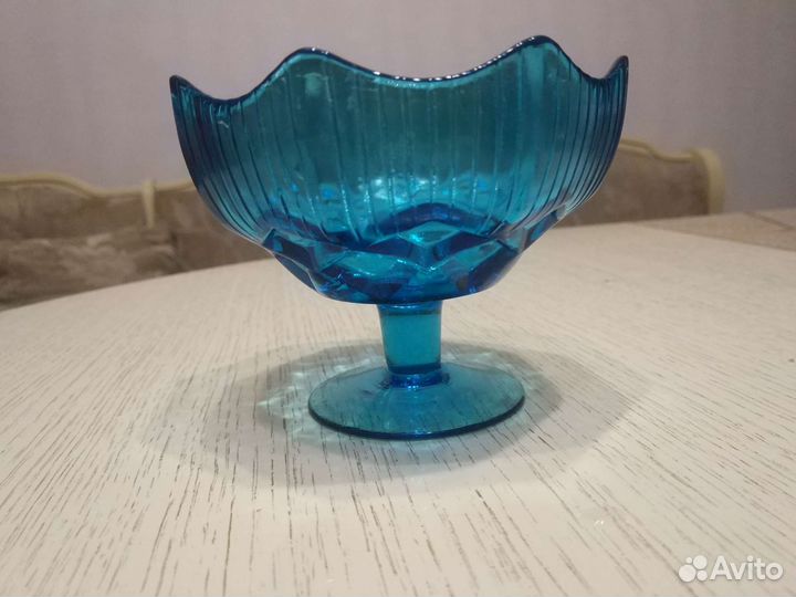 Ваза конфетница СССР купоросное стекло