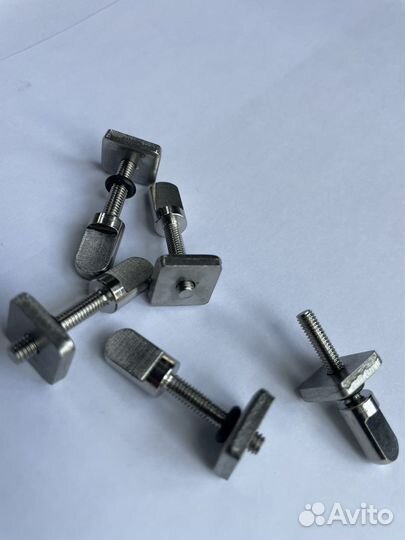 Винт для крепления Плавника Сап Борда