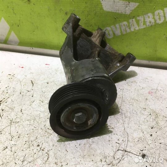 Ролик-натяжитель ручейкового ремня Форд Фокус 1