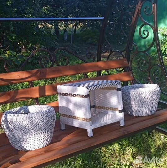 Кашпо для цветов и гипса