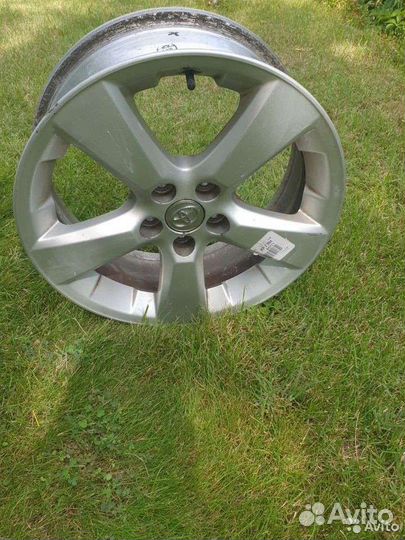Литые диски r18 5x114.3 бу Toyota.Оригинал