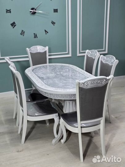 Стол и стулья от производителя. В наличии
