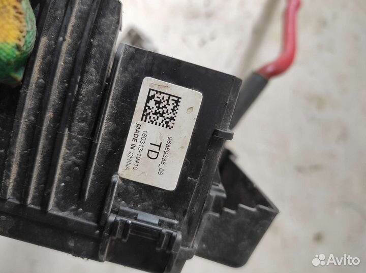 Блок предохранителей на клемму акб Cruze J300