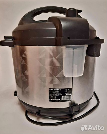Скороварка мультиварка redmond RMC-PM380, рабочая