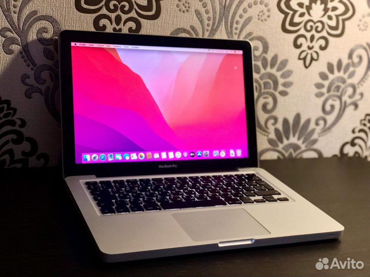 Ноутбук Apple MacBook Pro 13 10/128 состояние на 5