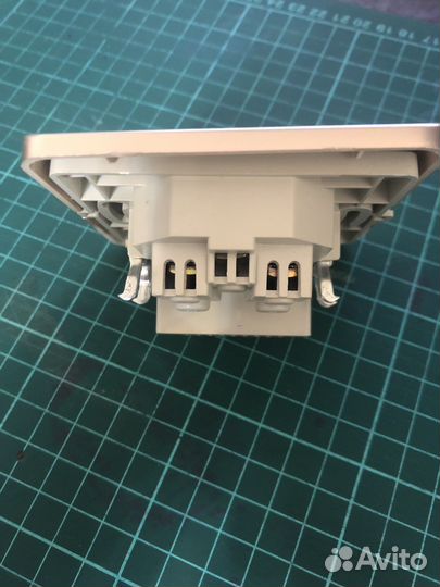 Розетка с USB зарядкой