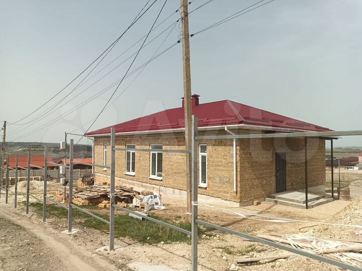 Таунхаус 66 м² на участке 4 сот.