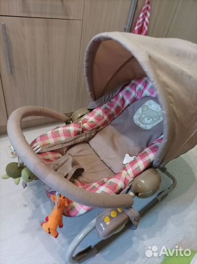 Шезлонг детский