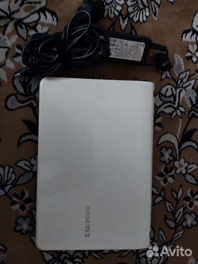 Нетбук samsung NC110