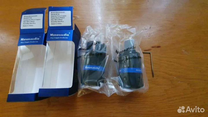 Силовые коннекторы Monosaudio F104/E104