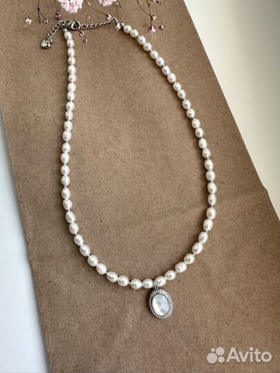 Колье чокер с жемчугом и перламутром