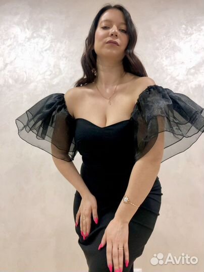 Певица,педагог по вокалу и артистизму