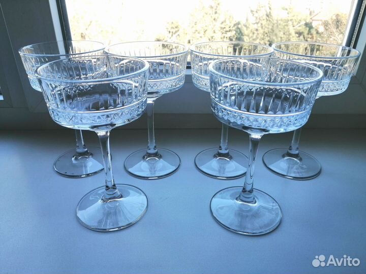 Бокалы креманки шампаньки