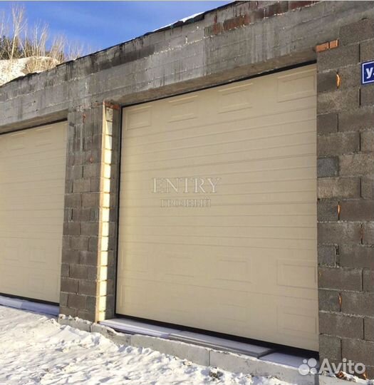 Ворота гаражные секционные