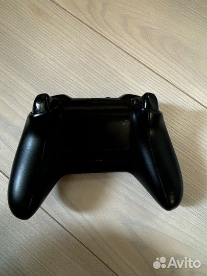 Геймпад xbox One