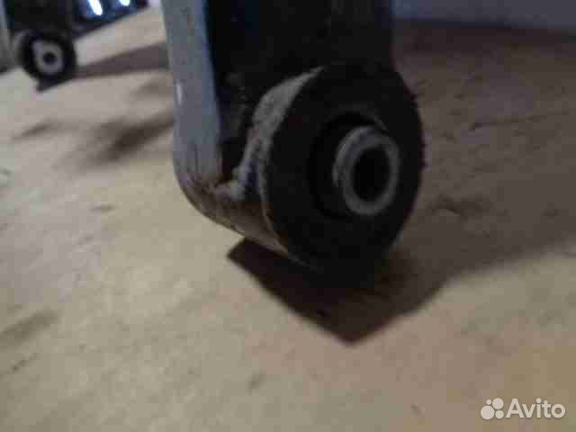 Рычаг задний правый нижний Land Rover Range Rover