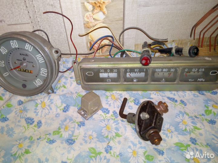 Автомобиль жук