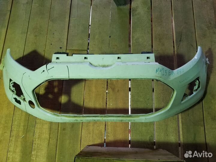 Передний бампер Ford Ecosport, 2015