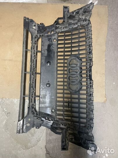 Решетка радиатора audi q5