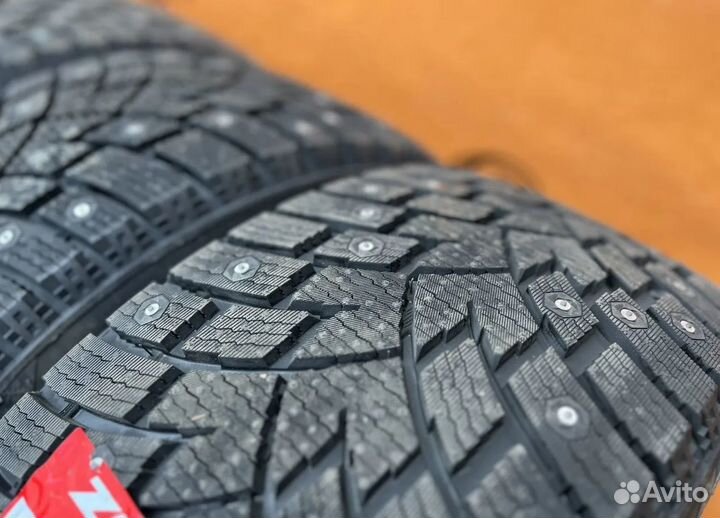 Zeta Antarctica Ice 235/45 R18 29T