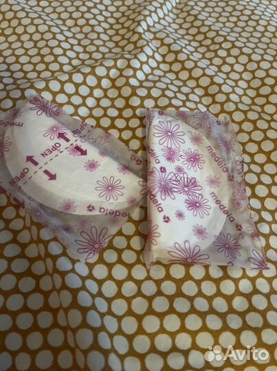 Одноразовые прокладки для бюстгальтера medela