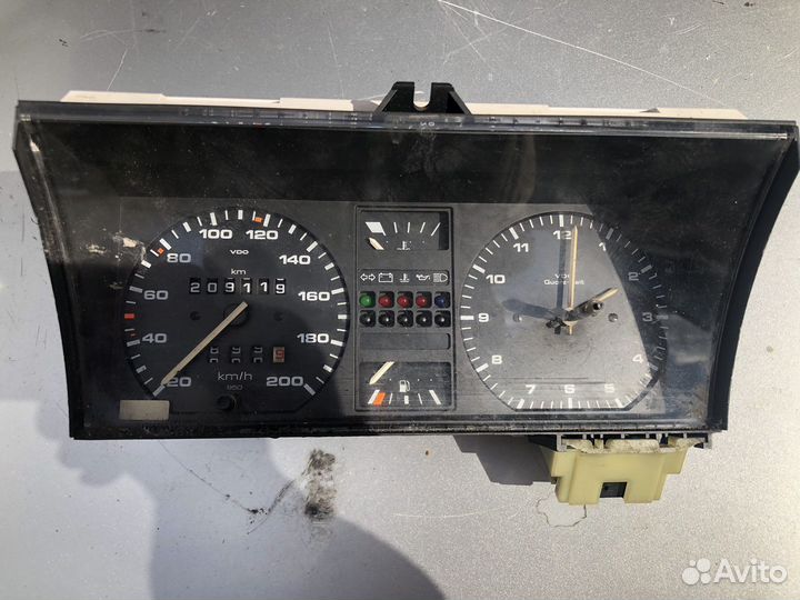 Панель приборов(щиток) гольф 2 vw