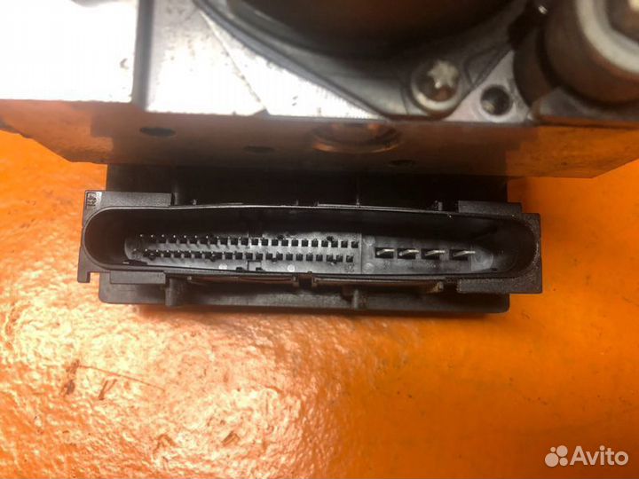 Блок ABS Land Rover Vogue L322 4.4 бензин 2005