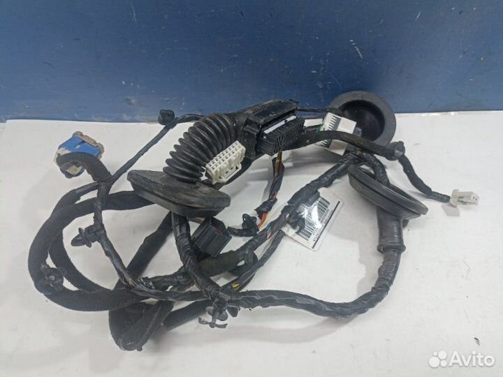 Проводка двери передняя правая Kia Sorento Prime