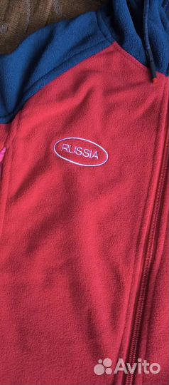 Теплая с капюшоном