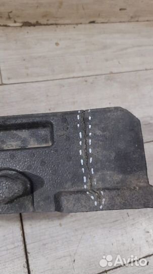 Абсорбер переднего бампера Toyota Camry V50 С 2011