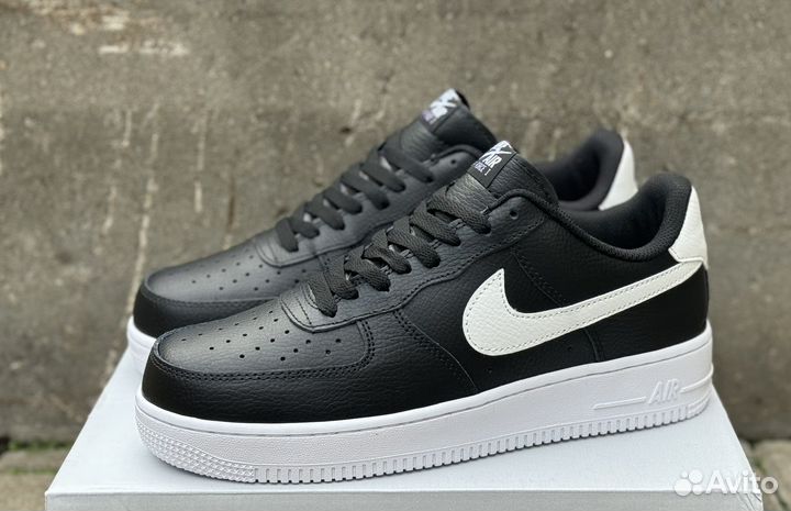 Кроссовки Nike Air Force 1 07 low