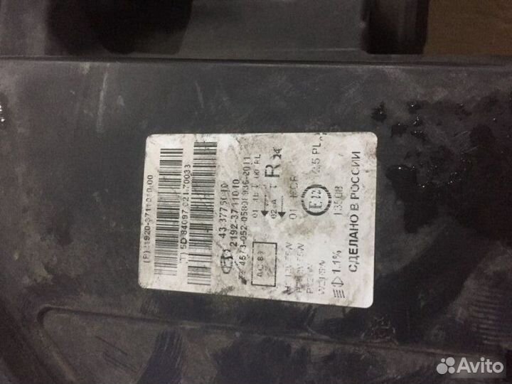 Фара правая Лада Калина