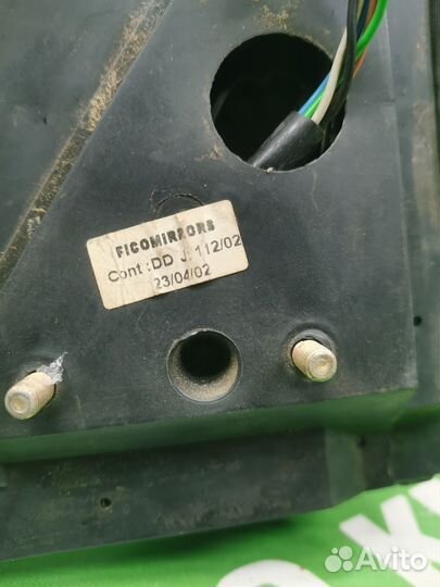 Зеркало заднего вида боковое