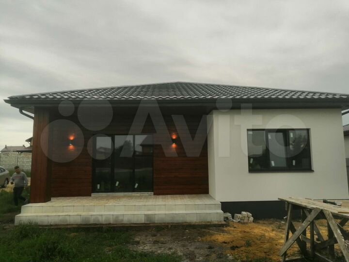 Дом 75 м² на участке 5 сот.