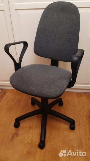 Компьютерное кресло бу