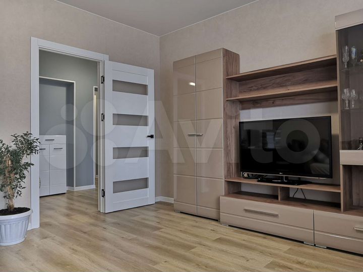 2-к. квартира, 56,2 м², 5/5 эт.