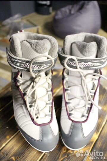 Ледовые коньки Bladerunner Vela XT р-р 36/38