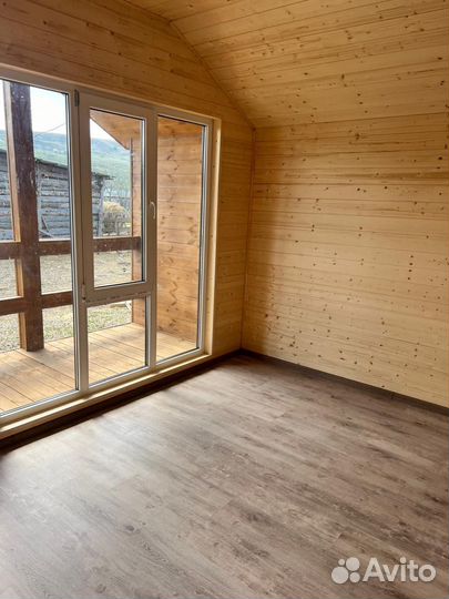 Деревянный домик