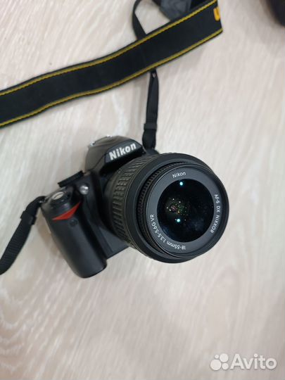 Nikon d3000 с объективом af-s nikkor 18-55 mm