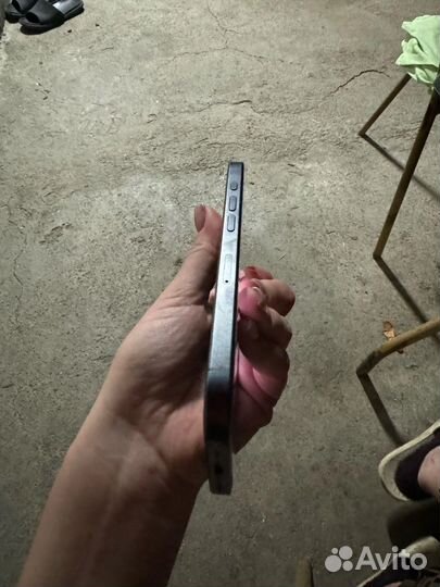 iPhone 15 Pro, 128 ГБ