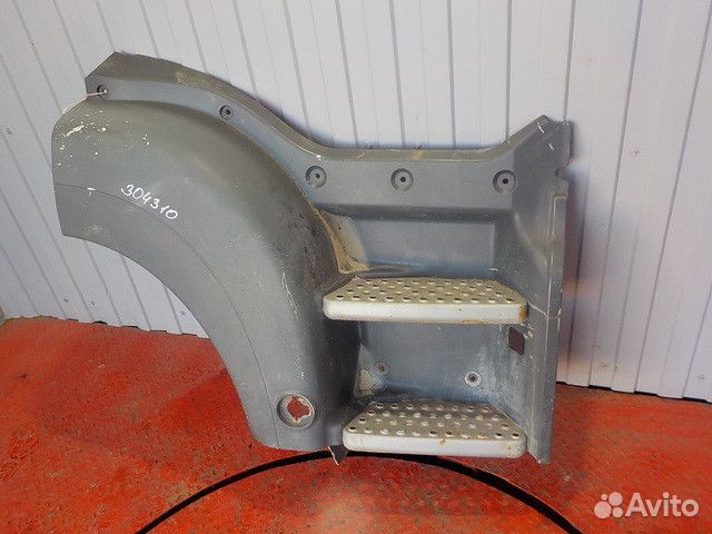 Корпус подножки верхний правый MAN TGA TGS