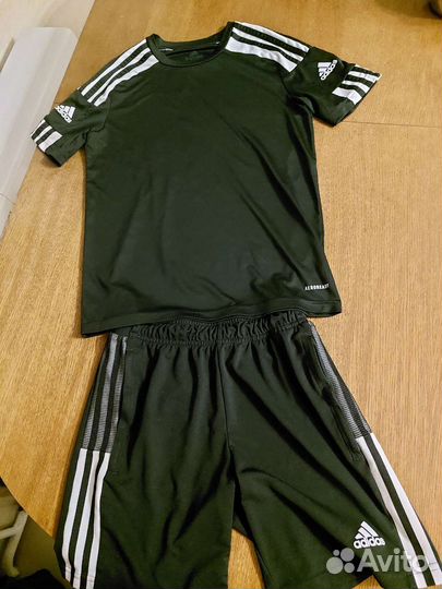 Костюм adidas 152см