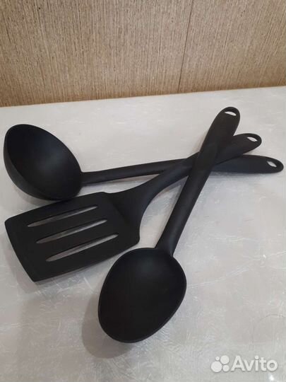 Кухонные приборы для тефлона