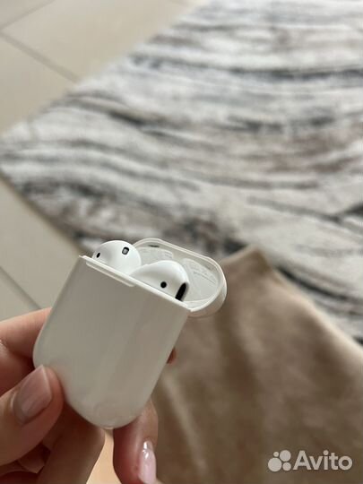 Беспроводные наушники apple airpods 2