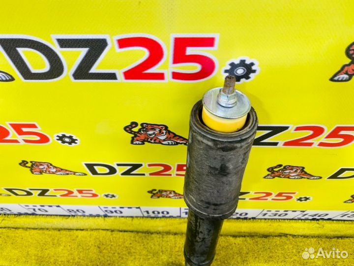 Амортизатор задний левый Honda Fit GK4 L13B 145256