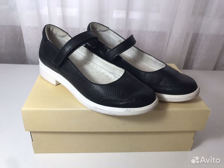 Туфли школьные для девочки