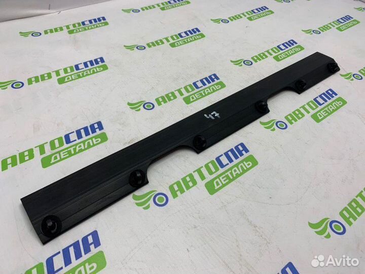 Уплотнитель крышки багажника Mazda Cx-30 кроссовер