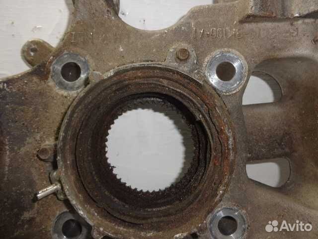 Кулак поворотный левый Ford Expedition 2