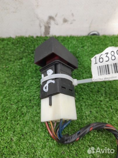 Кнопка аварийки Datsun On-Do седан 1.6 2014